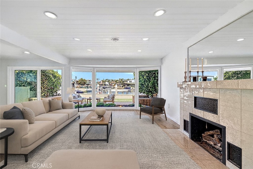 MLS #NP25200887 image #2