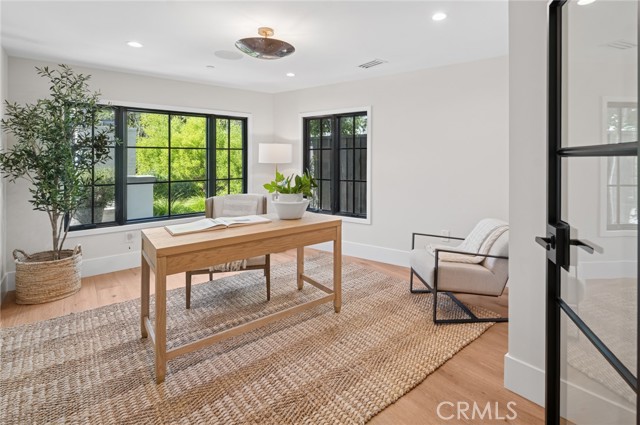 MLS #NP25239414 image #23