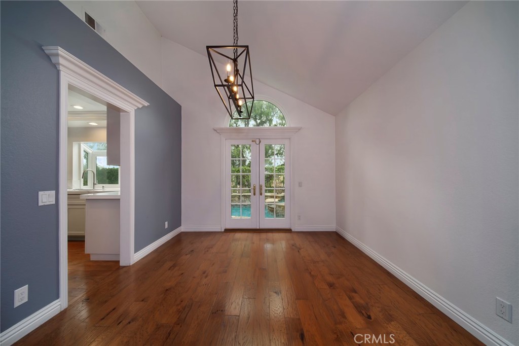 MLS #NP25239644 image #9