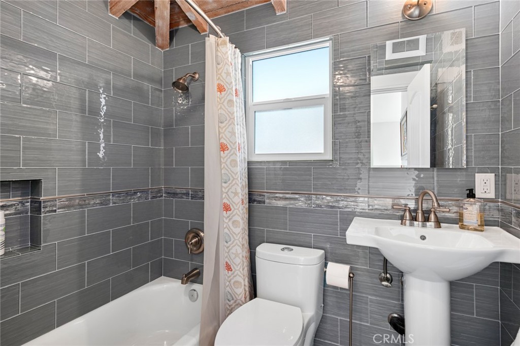 MLS #NP25239705 image #24