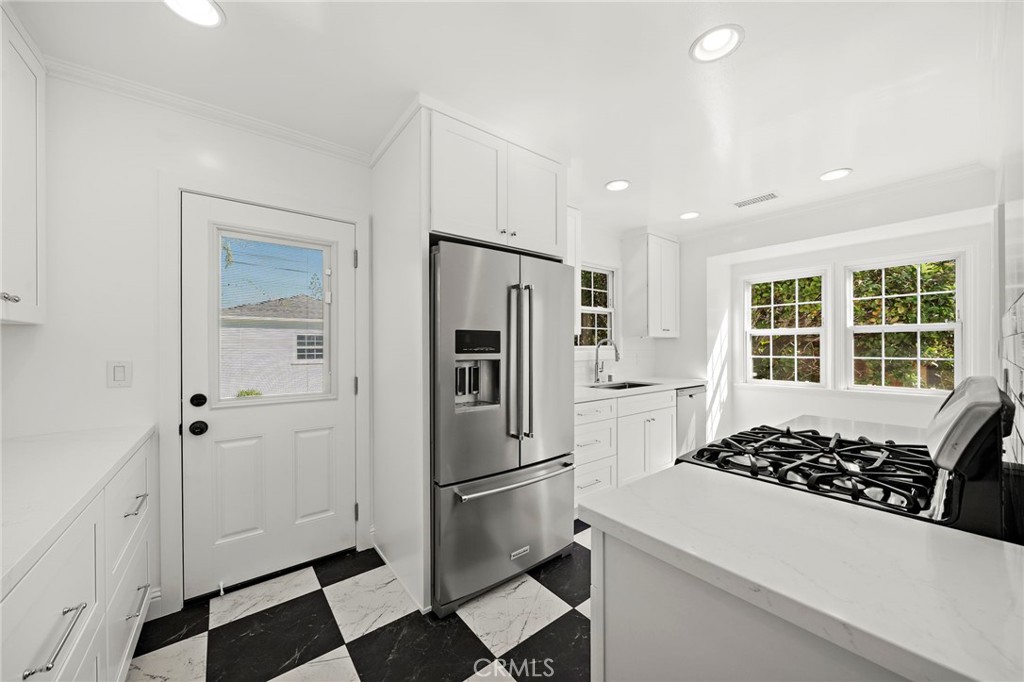 MLS #NP25241363 image #13