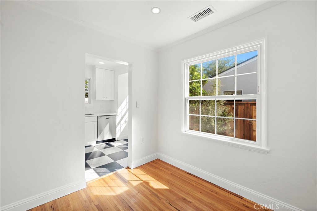 MLS #NP25241363 image #18