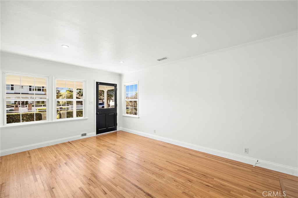 MLS #NP25241363 image #19