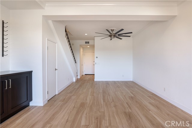 MLS #NP25242467 image #4