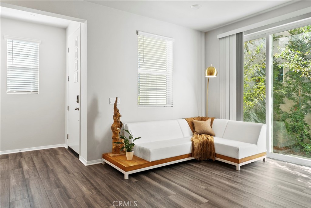 MLS #NP25243499 image #2