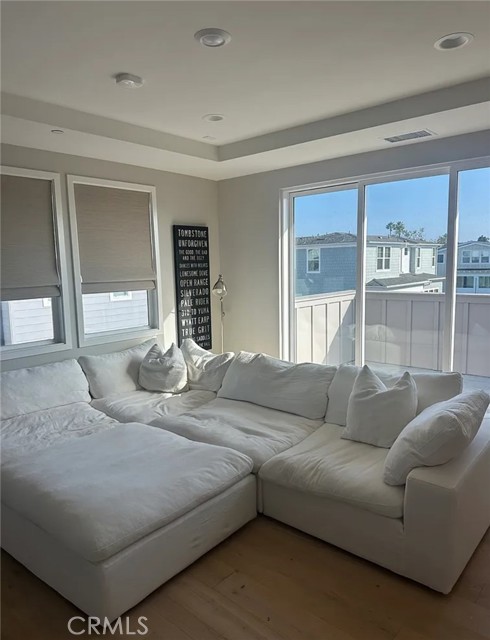 MLS #NP25243562 image #11