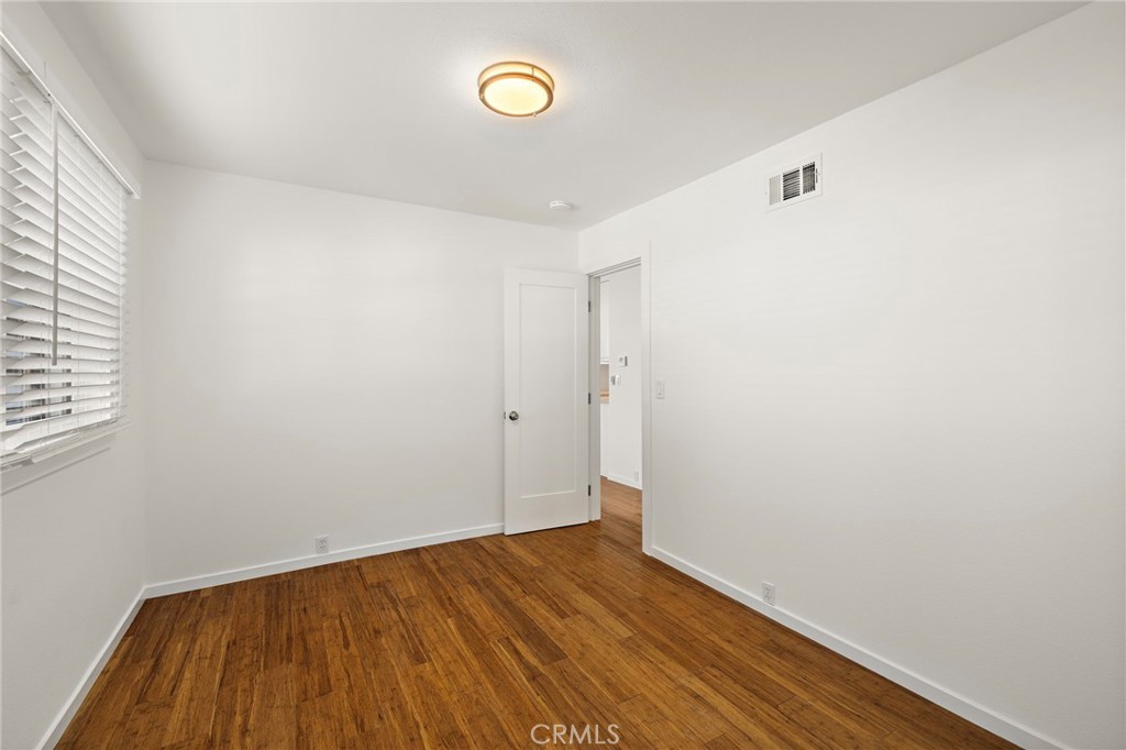 MLS #NP25245836 image #20