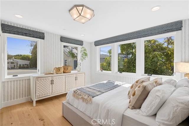 MLS #NP25245876 image #25