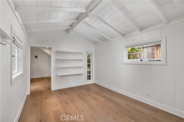 MLS #NP25245972 image #10