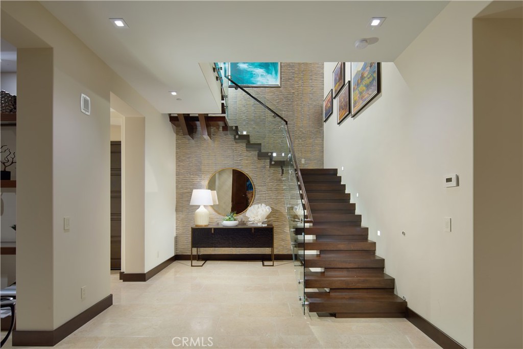 MLS #NP25246172 image #5