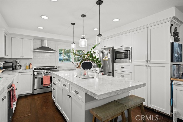 MLS #NP25246356 image #6