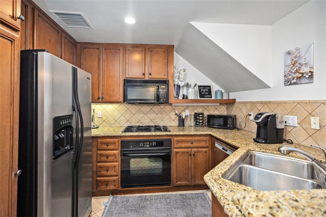 MLS #NP25246447 image #10