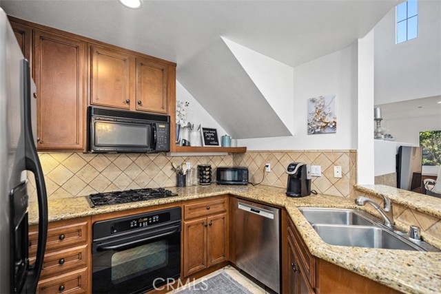 MLS #NP25246447 image #11