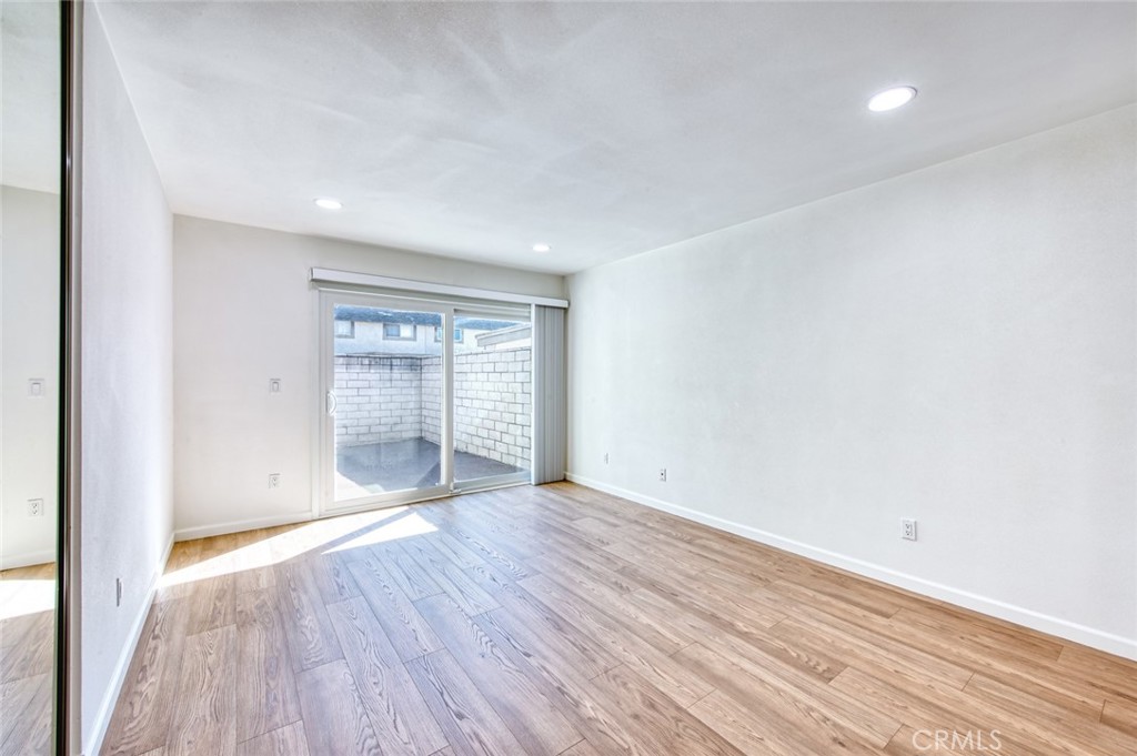 MLS #NP25246627 image #10