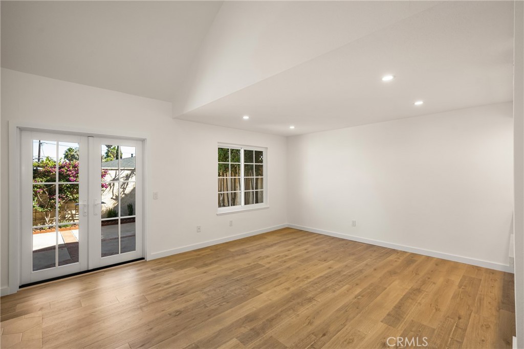 MLS #NP25246652 image #7