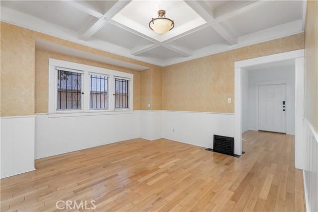 MLS #NP25247788 image #10