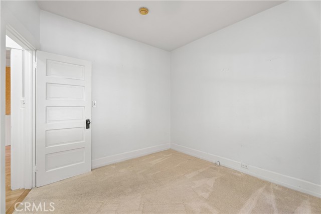 MLS #NP25247788 image #23