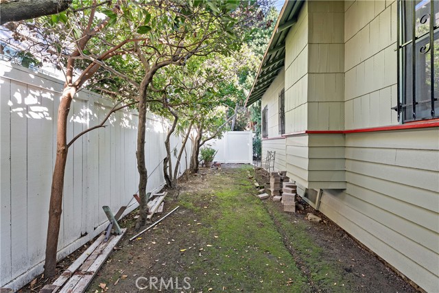 MLS #NP25247788 image #28