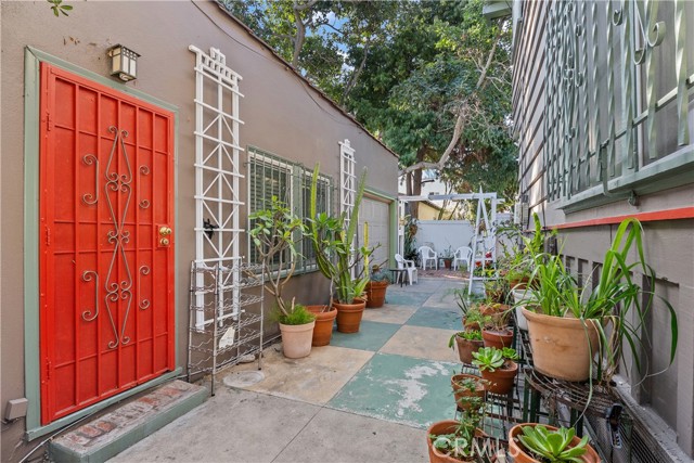 MLS #NP25247789 image #24