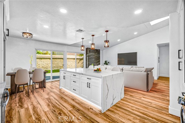 MLS #NP25248099 image #2