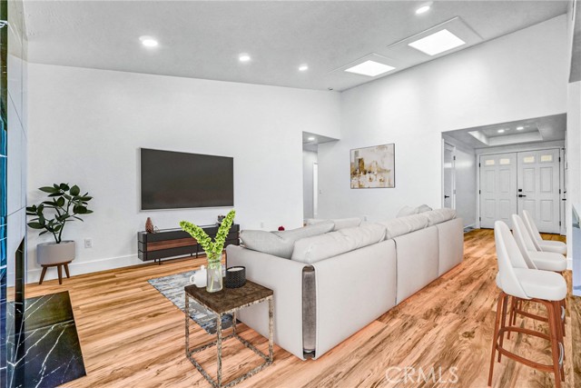 MLS #NP25248099 image #9