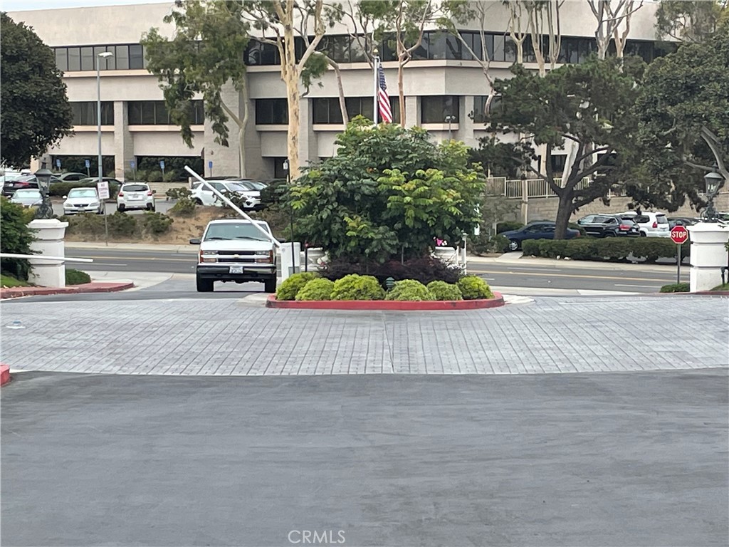 MLS #NP25248382 image #13