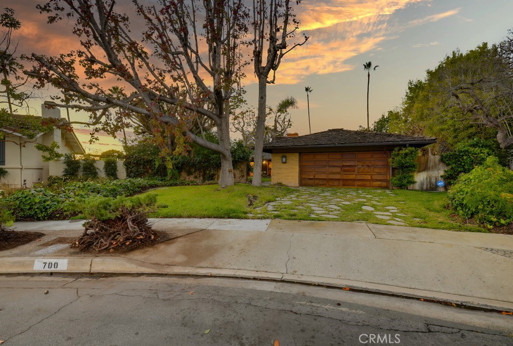 MLS #NP25248526 image #1