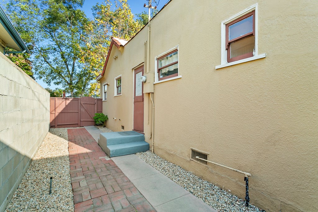 MLS #NP25248725 image #24