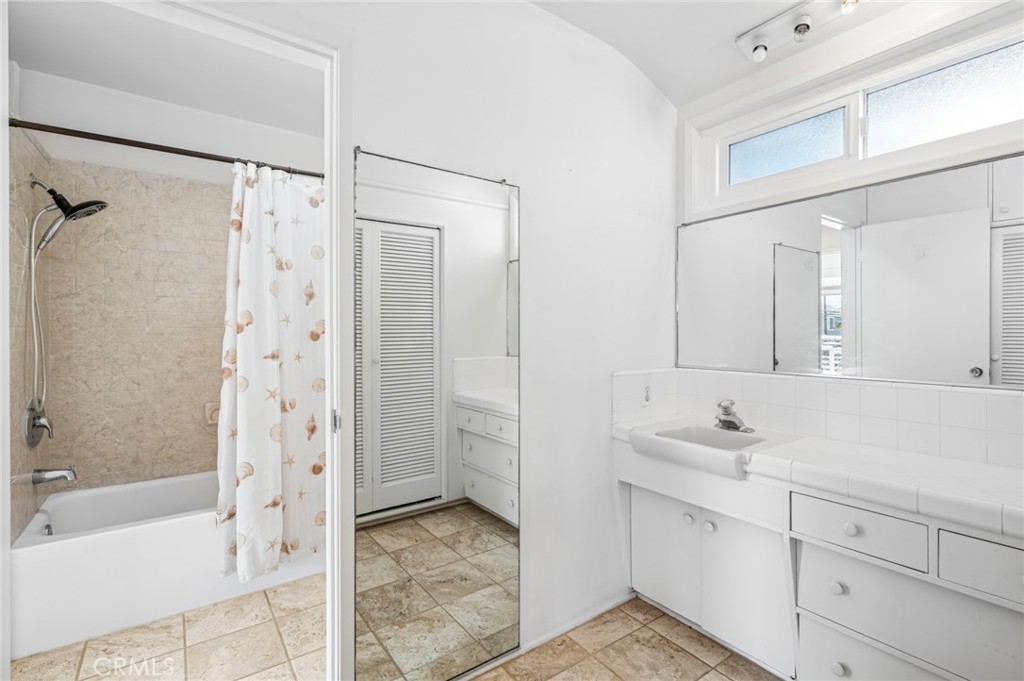 MLS #NP25249101 image #25