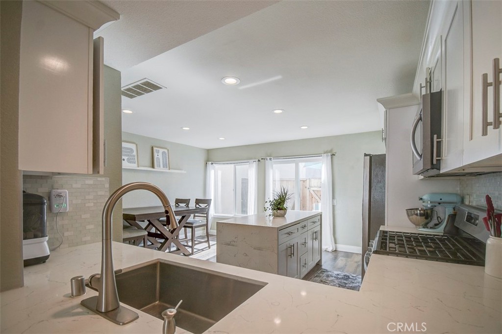 MLS #NP25249671 image #8