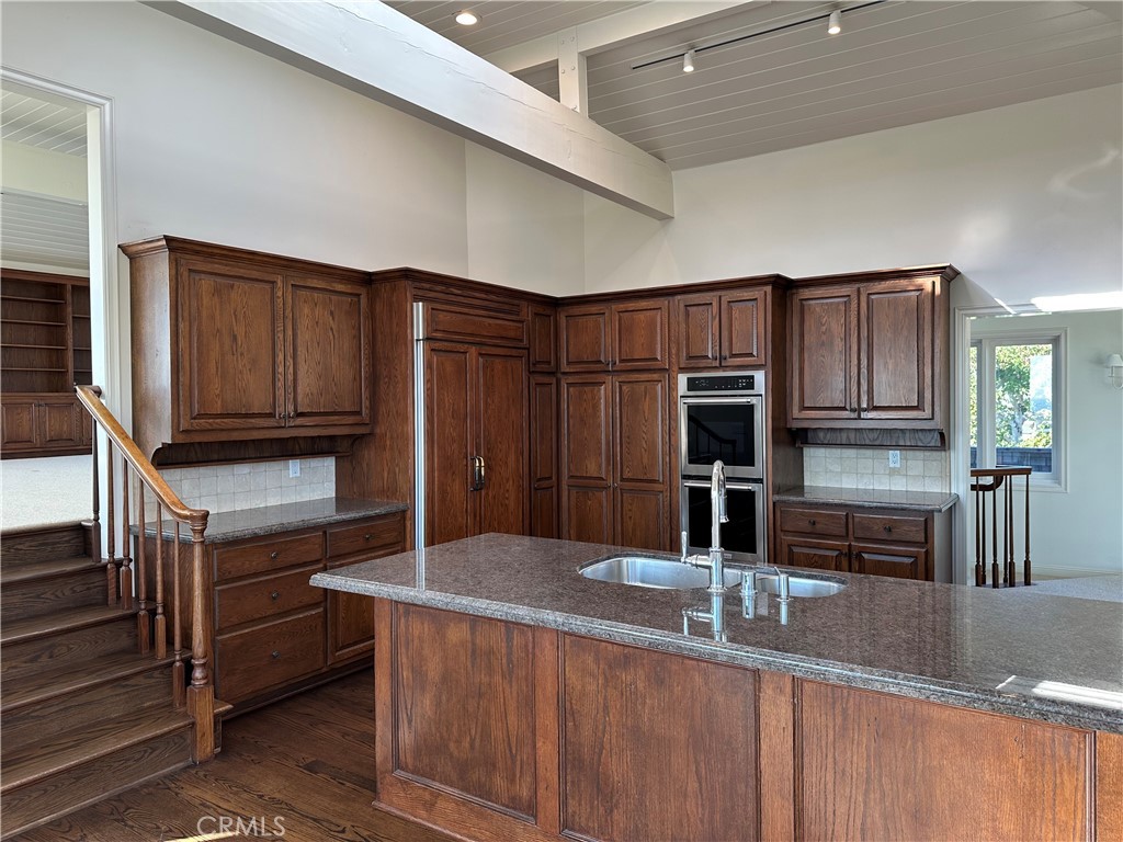 MLS #NP25251091 image #11