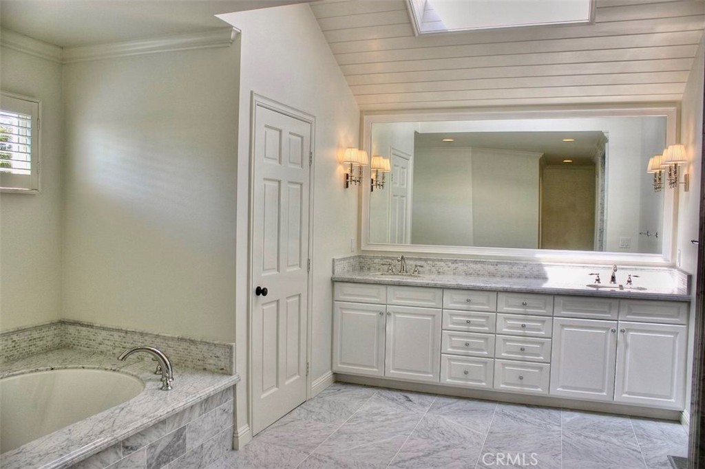 MLS #NP25251091 image #21