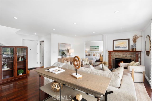 MLS #NP25252590 image #2