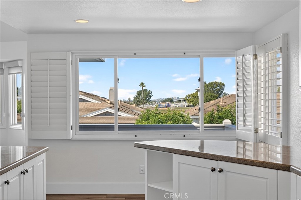 MLS #NP25253947 image #24