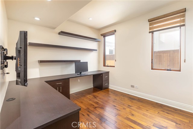 MLS #NP25254141 image #8