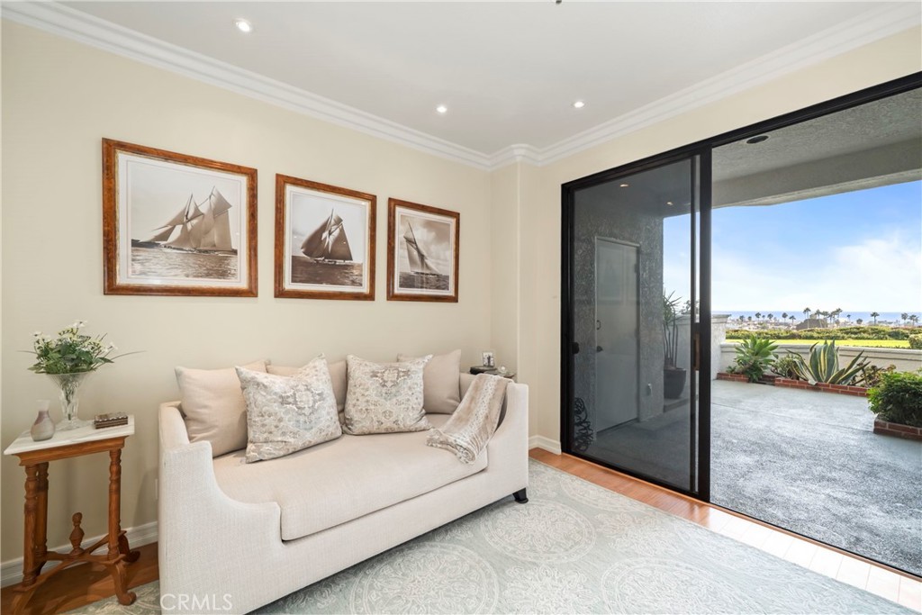 MLS #NP25254211 image #9