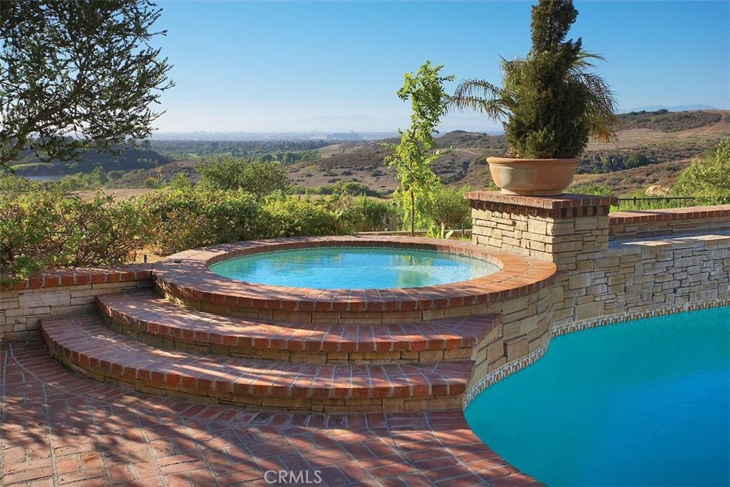 MLS #NP25254367 image #3