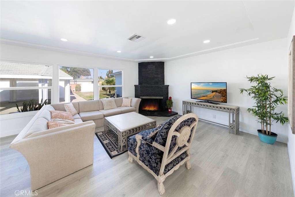 MLS #NP25255223 image #6