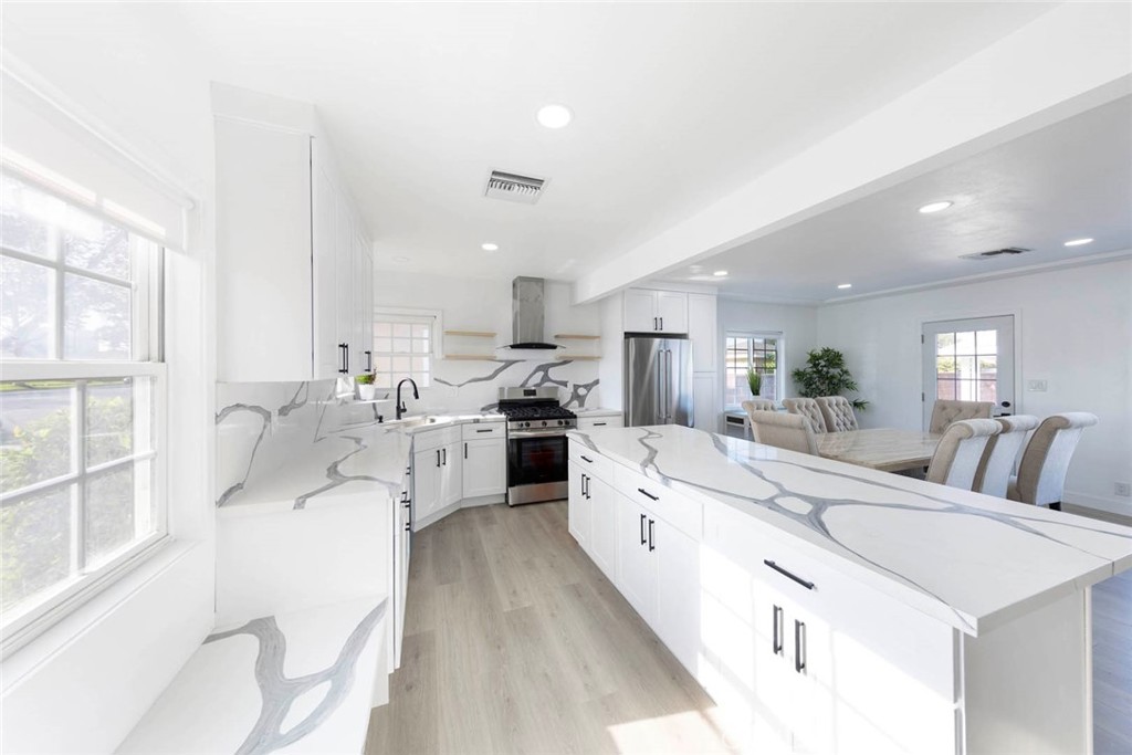 MLS #NP25255223 image #9