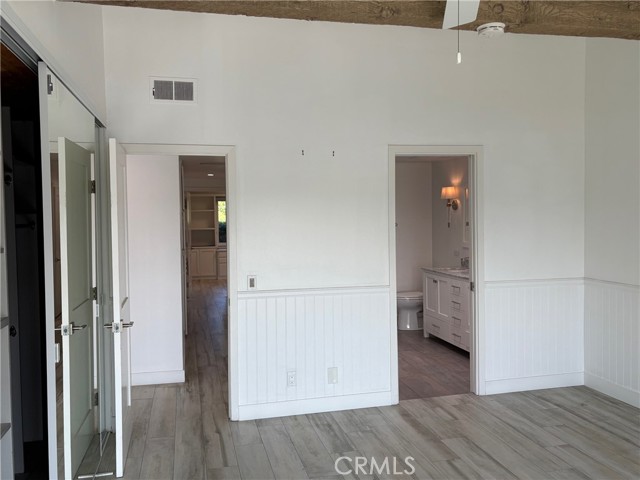 MLS #NP25255334 image #11