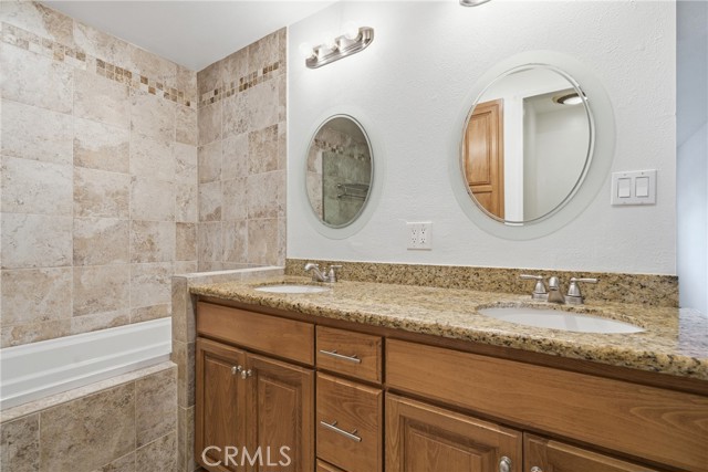 MLS #NP25255584 image #13