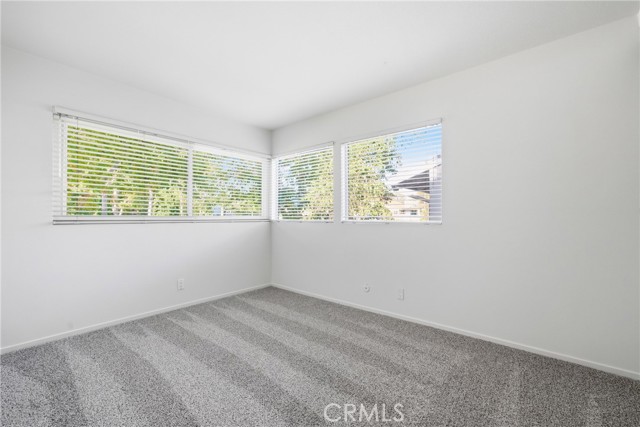 MLS #NP25255584 image #15