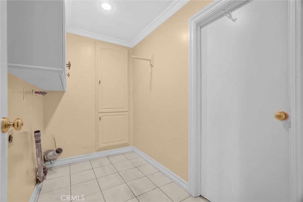 MLS #NP25255765 image #23