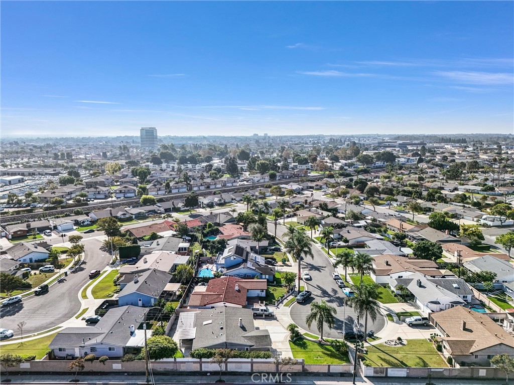 MLS #NP25255765 image #32