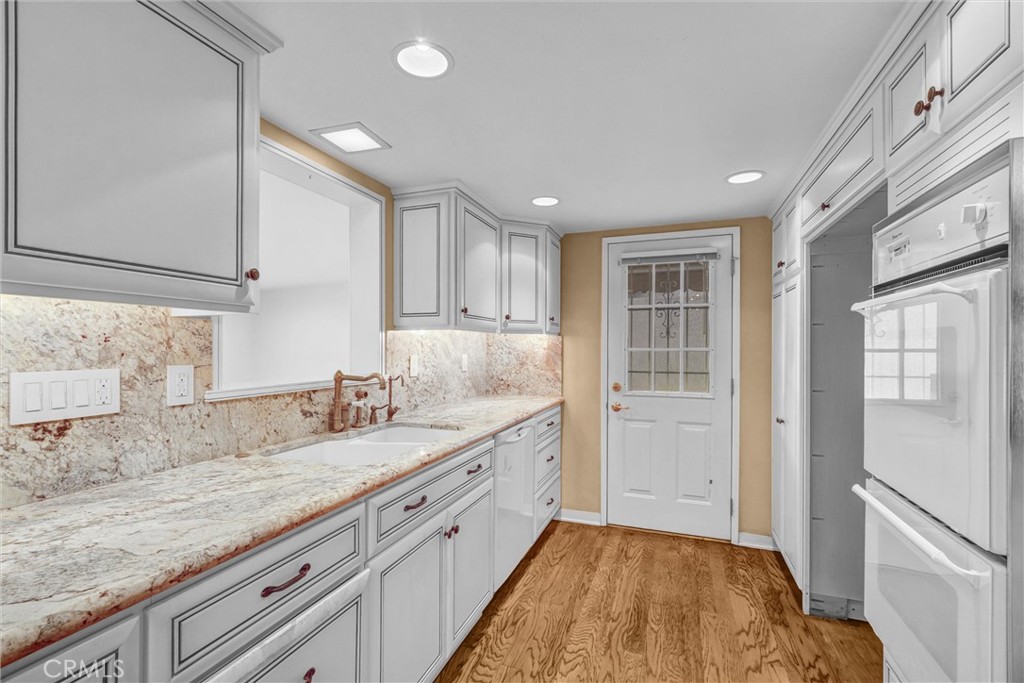 MLS #NP25255765 image #7