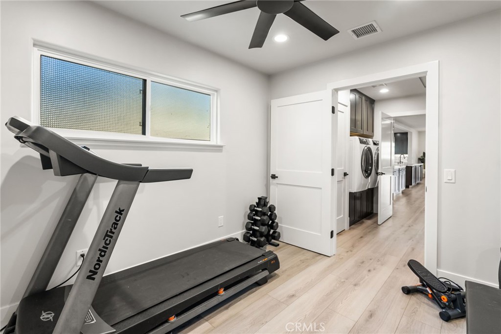 MLS #NP25255769 image #27