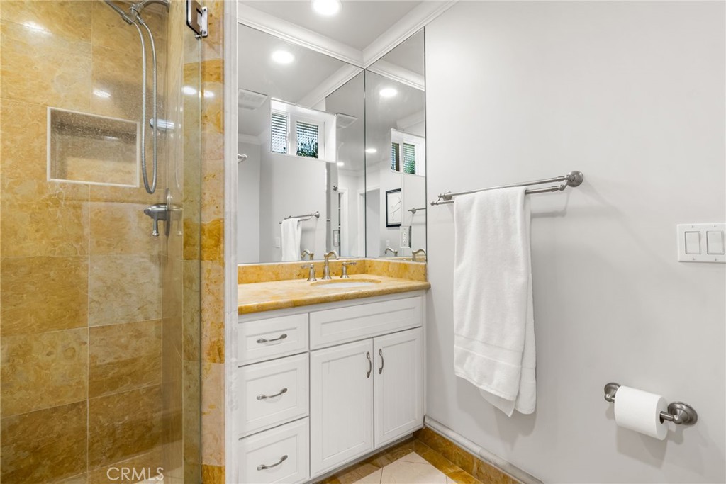 MLS #NP25255769 image #30