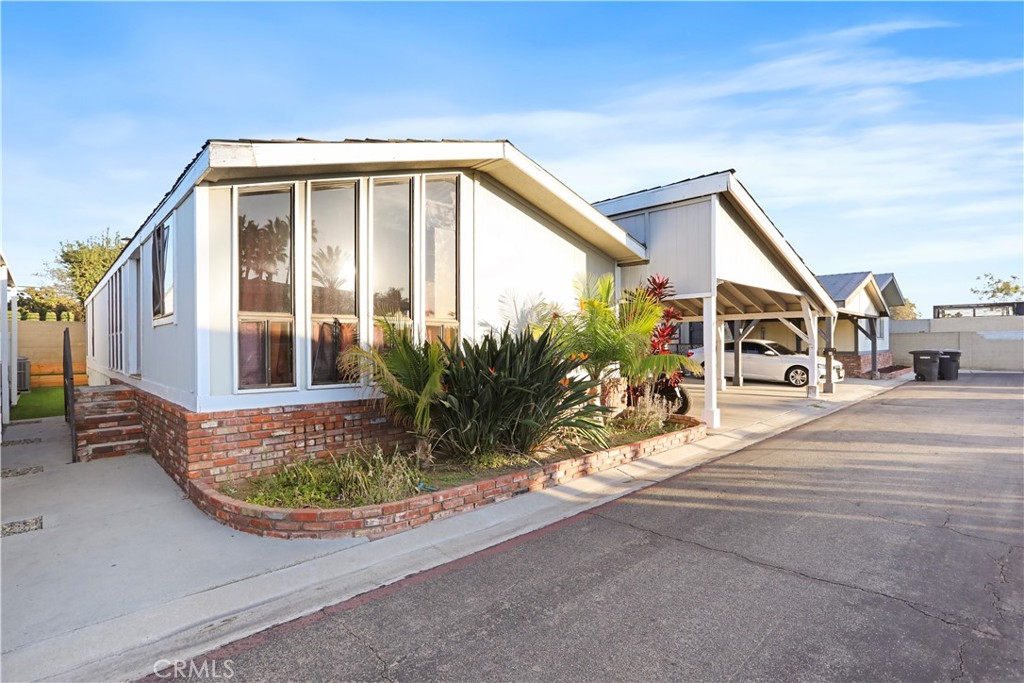 MLS #NP25255824 image #2