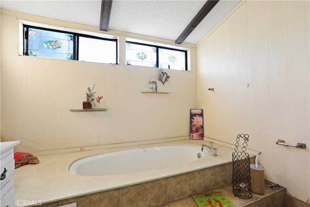 MLS #NP25255824 image #20