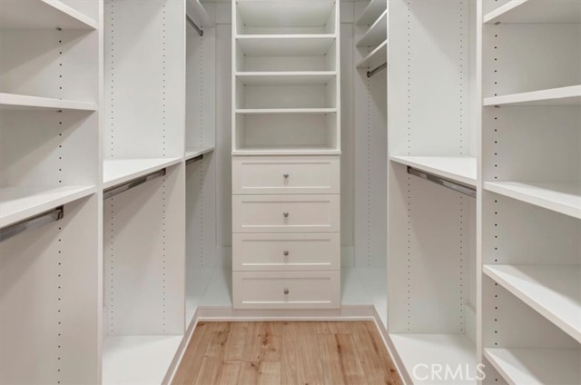 MLS #NP25256226 image #16